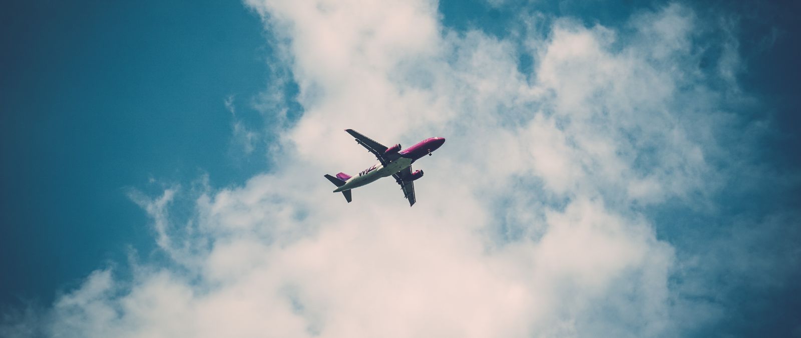 Turbulencias: qué son, por qué el cambio climático podría hacerlas más frecuentes y cómo prevenir riesgos