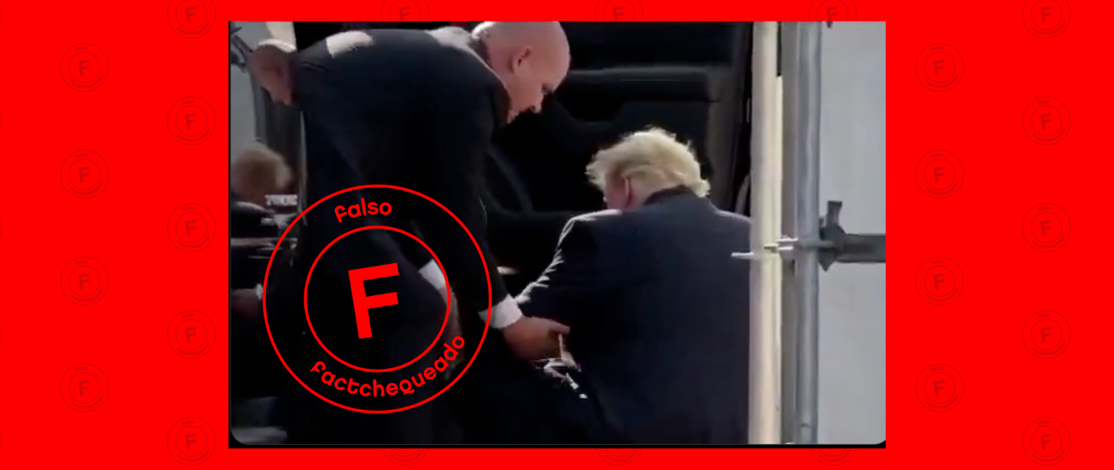 No, Trump no se cae al intentar ingresar en el auto presidencial: es un video manipulado